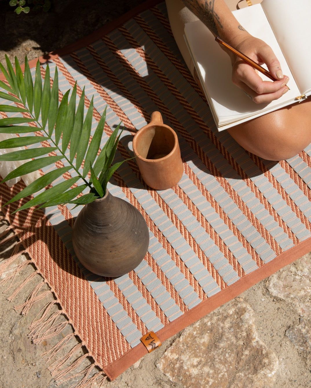 the grounding rug