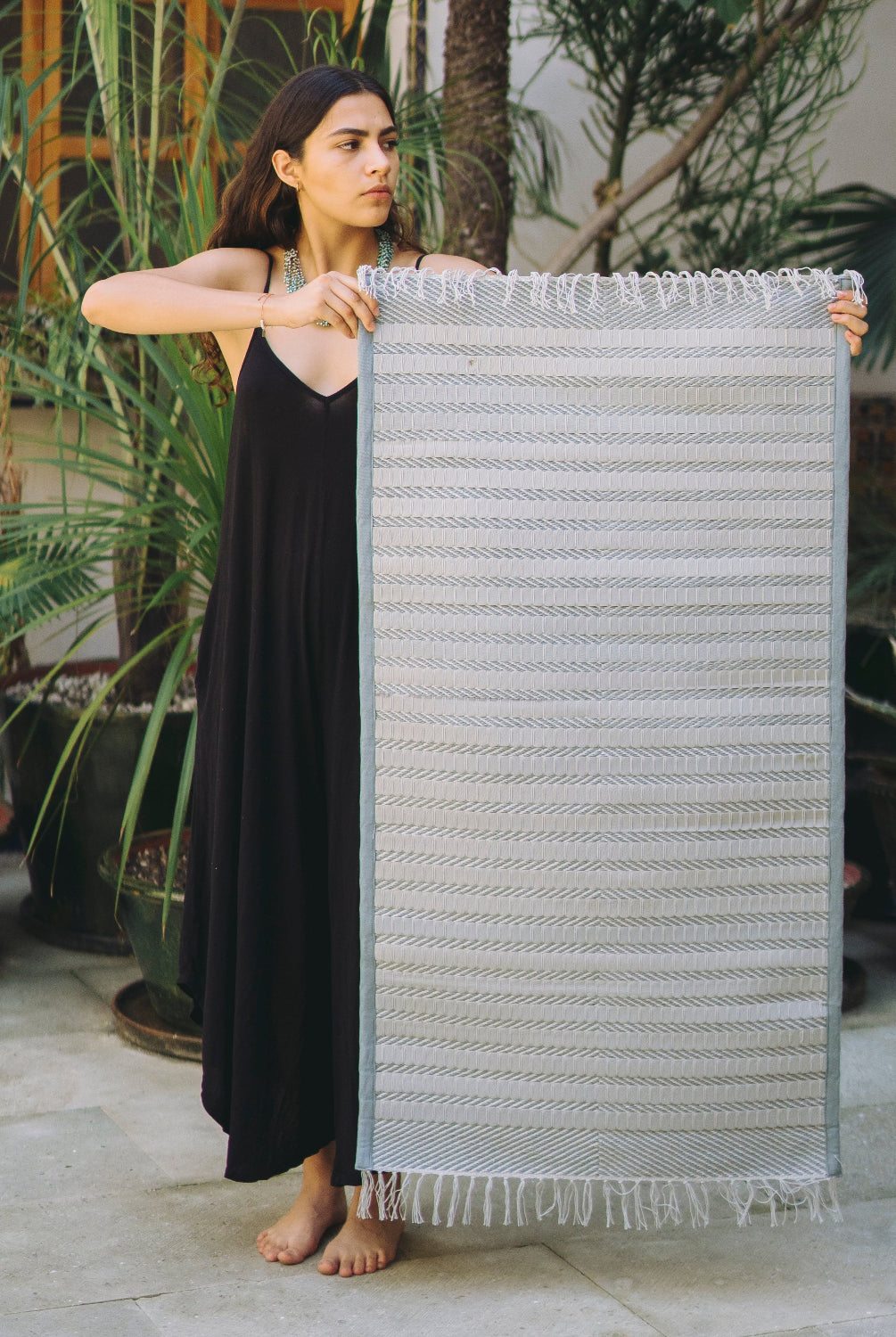 the grounding rug
